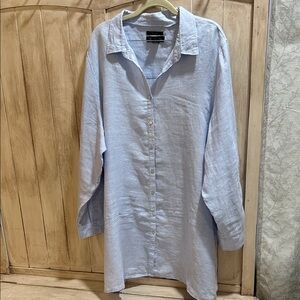 Tahari-Light Blue Button-Up Shirt/ Tunic-100% Linen